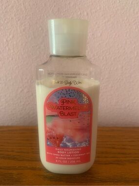 Bath & Body Works Pink Watermelon Blast Body Lotion - Pink & White